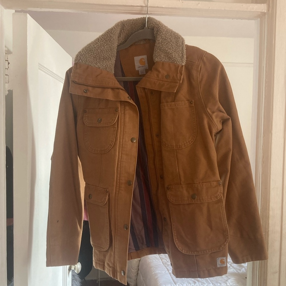 NWOT Women’s XS Carhartt tan Sherpa collar jacket
